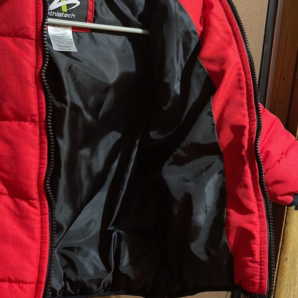 Red winter jacket for the cold night x-small size - Picture 4 of 5